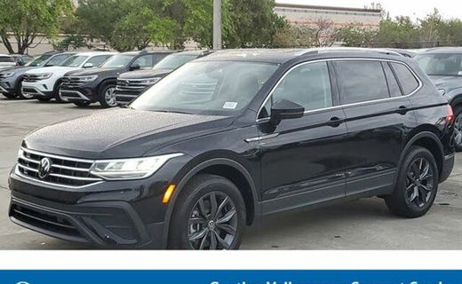 2023 Volkswagen Tiguan SE