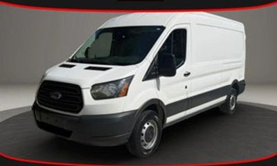 2015 Ford Transit SRW Medium Roof