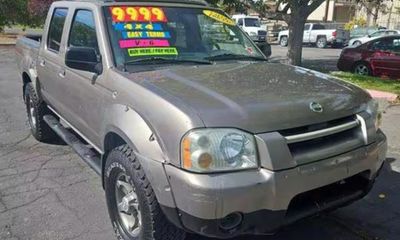 2004 Nissan Frontier XE V6