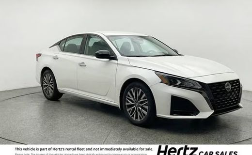 2025 Nissan Altima SV