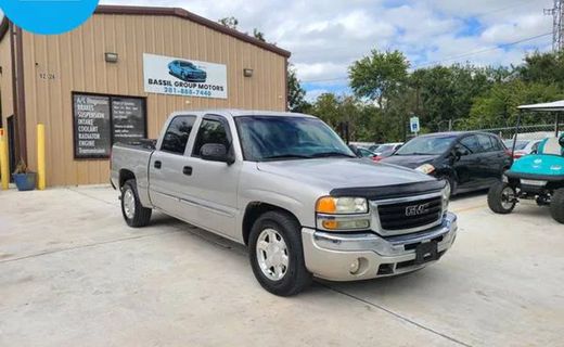 2005 GMC Sierra SLE