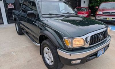 2003 Toyota Tacoma Deluxe