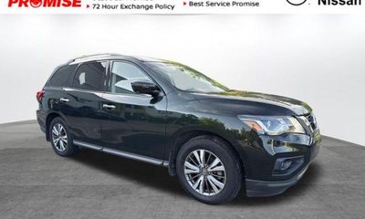 2018 Nissan Pathfinder S