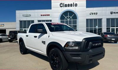 2024 Ram 1500 SLT Warlock