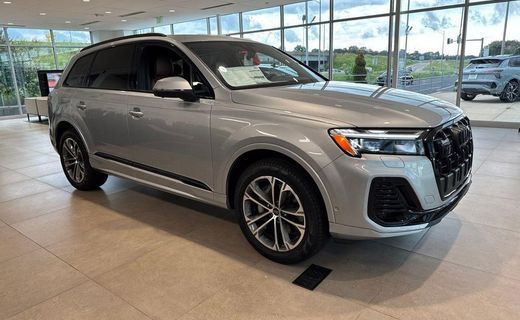 2026 Audi Q7 Quattro Premium Plus