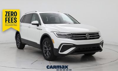 2023 Volkswagen Tiguan SE
