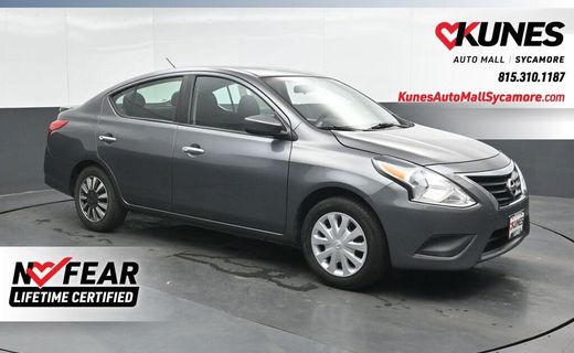 2019 Nissan Versa SV