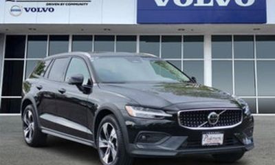 2026 Volvo V60CC Plus