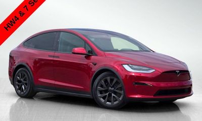 2023 Tesla Model X Standard Range