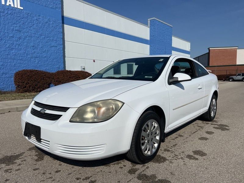 Representative 2010 Chevrolet Cobalt photo
