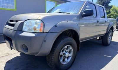 2003 Nissan Frontier XE