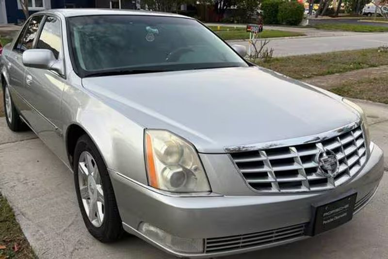 2007 Cadillac DTS — a typically priced live listing