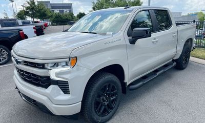 2026 Chevrolet Silverado RST Select Package