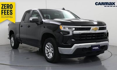 2024 Chevrolet Silverado LT