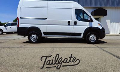 2024 Ram Promaster 2500
