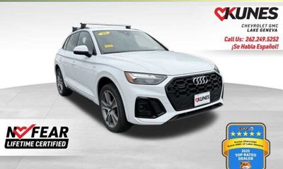 2025 Audi Q5 S Line Quattro