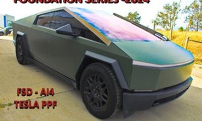 2024 Tesla Cybertruck Base