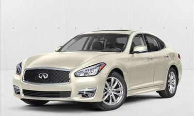 2019 Infiniti Q70 37 Luxe