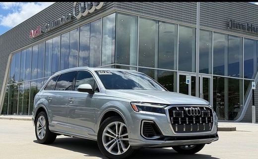 2025 Audi Q7 Quattro Premium Plus