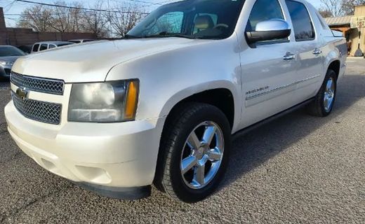 2011 Chevrolet Avalanche LTZ