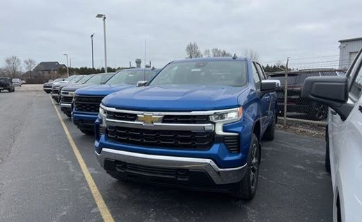 2023 Chevrolet Silverado LT