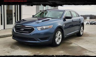 2018 Ford Taurus SE