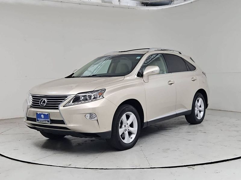 2014 Lexus RX — a typically priced live listing