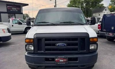 2013 Ford E-Series E 150 Cargo