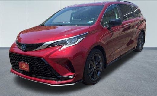 2023 Toyota Sienna XSE