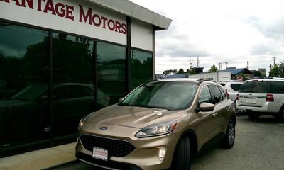 2021 Ford Escape SEL