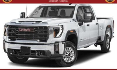 2025 GMC Sierra HD AT4