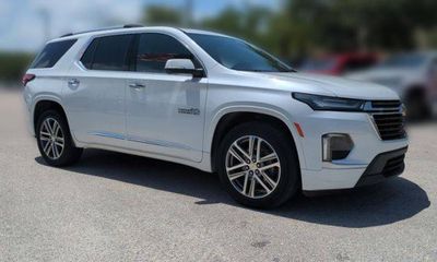 2023 Chevrolet Traverse High Country