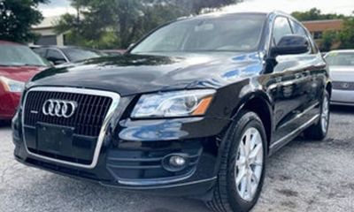 2010 Audi Q5 Premium Plus
