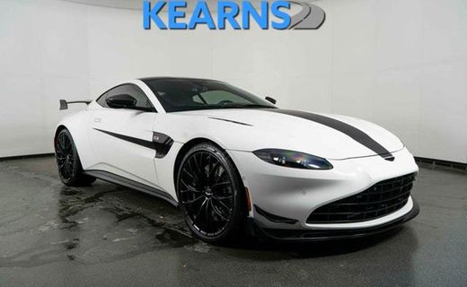 2022 Aston Martin Vantage