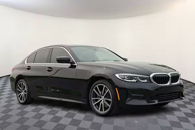 2020 Bmw 3 Series — a typically priced live listing