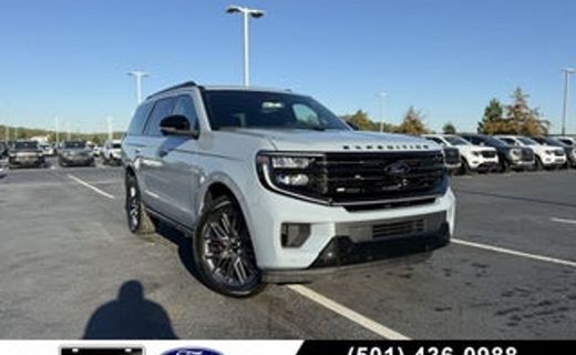 2026 Jeep Grand Wagoneer Base