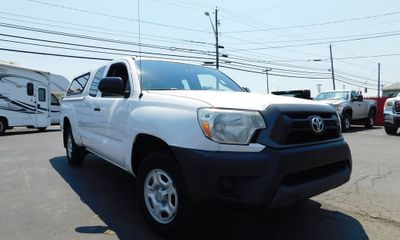 2014 Toyota Tacoma Delux Grade