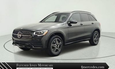 2022 Mercedes-Benz GLC-Class GLC300