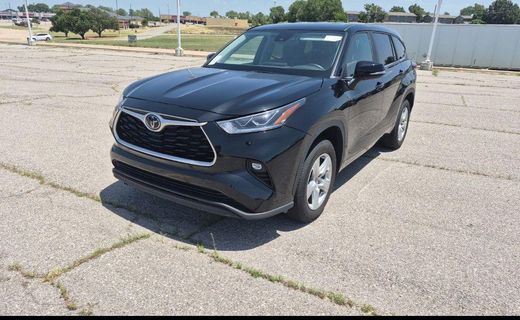 2024 Toyota Highlander XLE