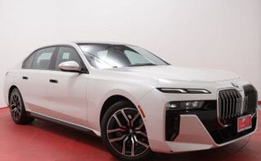 2022 BMW 740LI