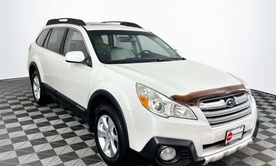 2013 Subaru Outback Limited M R