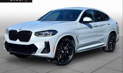 2023 BMW X4 XDRIVE30I