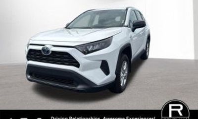 2021 Toyota RAV4 LE HV
