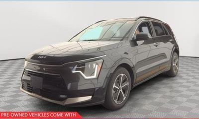 2024 Kia Niro SX Touring