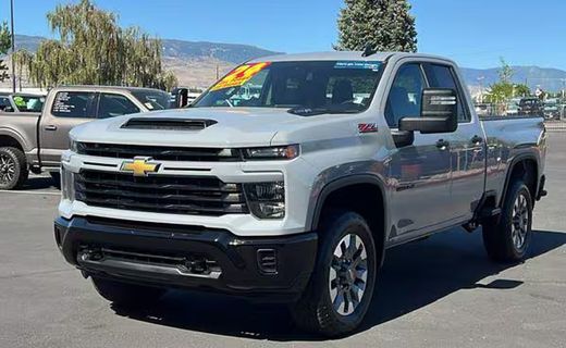 2024 Chevrolet Silverado HD Custom