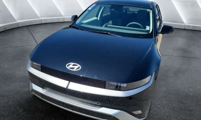 2025 Hyundai Ioniq 5 SE