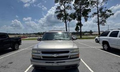 2002 Chevrolet Suburban 1500 LT
