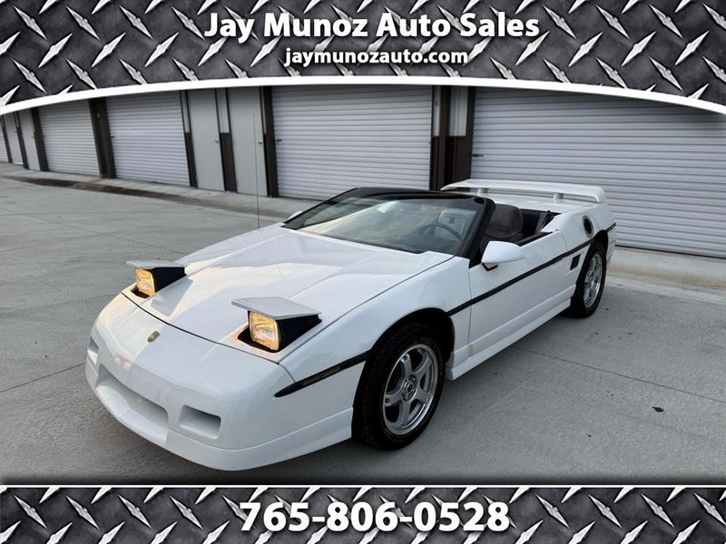 Representative 1986 Pontiac Fiero photo