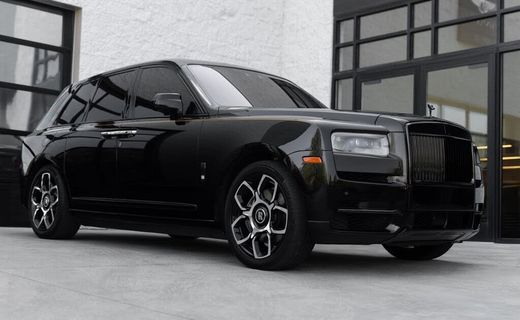 2023 Rolls-Royce Cullinan Black Badge