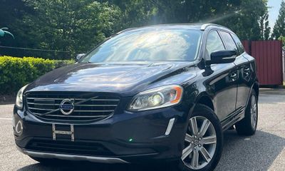 2016 Volvo XC60 T6 Drive E